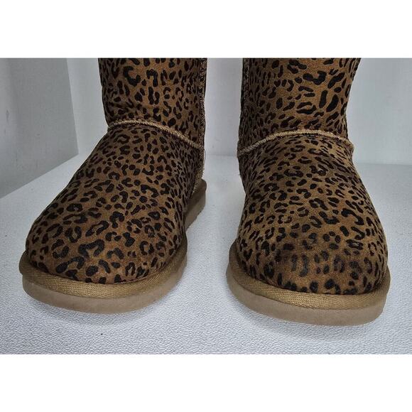 UGG Classic Short Rosette Animal Print Leopard SIZE 6 brown boots 1006072 - Picture 3 of 9